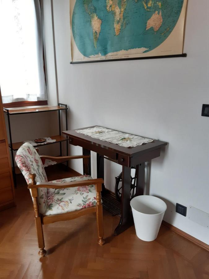 Giaveno, Apartment "Margherite" A Pochi Passi Dal Centro, Wifi エクステリア 写真